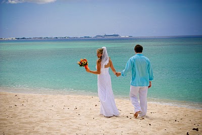 Local Wedding Planners on Beach Wedding Planners    Tour Services India  Travel Services India